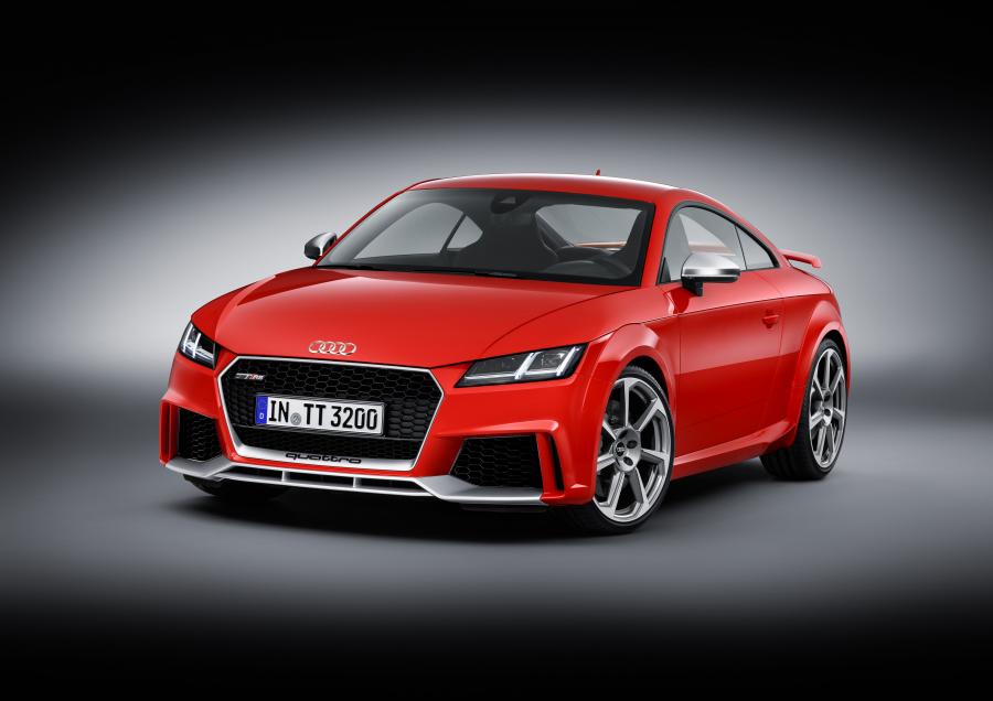  Audi TT RS Coupe (8S) 2016 года  (WW) (фото 35 из 57)